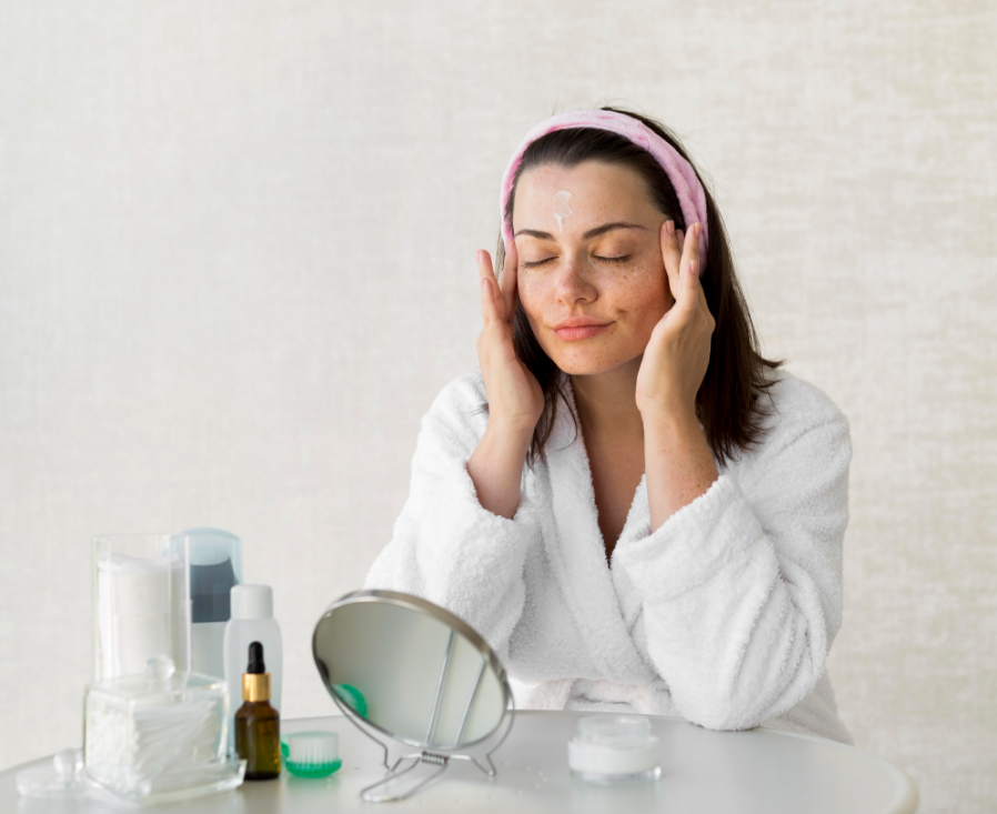 How Ageing Skin Products Support Modern Acne Treatment